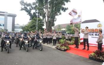 Polda Sumsel Ulurkan Tangan 1000 Paket Baksos Disalurkan
