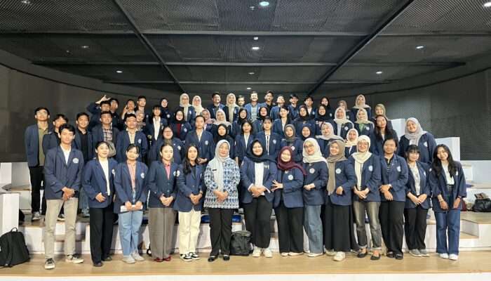 “Mahasiswa Psikologi UHT Surabaya Dalami Dunia Jurnalistik di Jawa Pos”