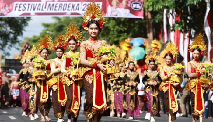 Keragaman Budaya Nusantara Tampil dalam Karnaval Kebangsaan Banyuwangi