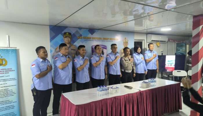 Satlantas Polrestabes Surabaya Buka Simanis Layanan Perpanjangan SIM pada Malam Hari di Taman Bungkul