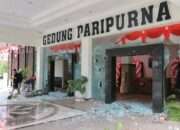 Polres Kota Madiun Melakukan Tindak Pengamanan Guna Cipta Kondisi Paska Unjuk Rasa DPRD Kota Madiun