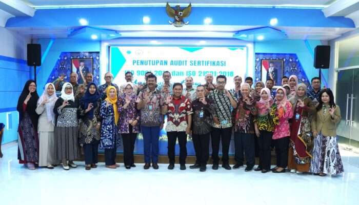 UHT Resmi Raih Sertifikasi ISO 9001:2015 & ISO 21001:2018, Bukti Komitmen Mutu Berkelas Internasional