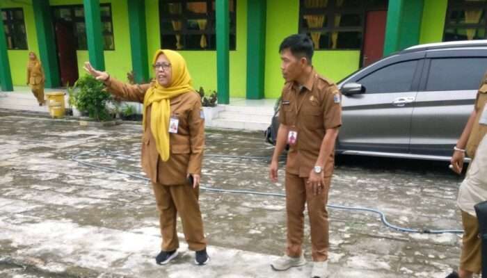 Pemkot Surabaya Cek Saluran Serentak, Pasca Lapangan SDN Ujung V Tergenang