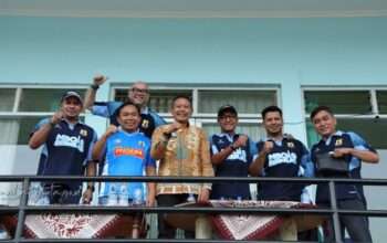 Wali-Kota-dan-Wawali-menonton-Persema