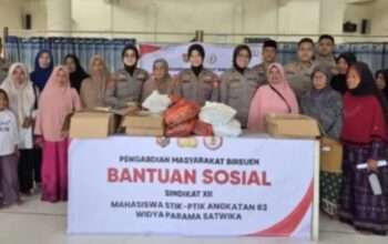 Mahasiswa PTIK Lemdiklat Polri Angkatan 83/WPS Salurkan Bantuan Sosial dan Penguatan Rohani Bagi Warga Terdampak Banjir di Peusangan