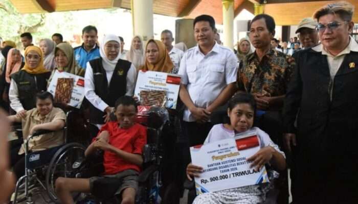 Jelang Ramadan, Khofifah Guyur Bansos Rp3 Miliar untuk Warga Sidoarjo