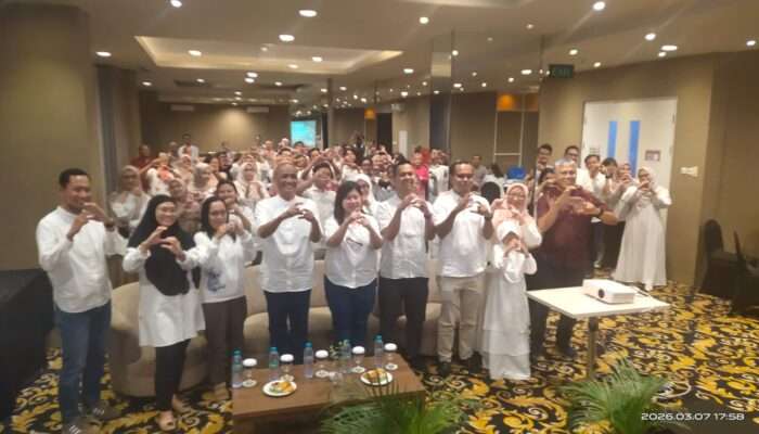 Resmikan Komunitas Penderita Nyeri Klinik Granostic Pain Clinic di Fave Hotel Surabaya