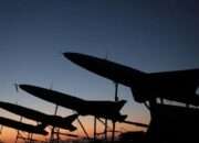 Korps Garda Revolusi Islam Iran Siap Luncurkan Gelombang Pertam Serangan Roket ke Israel